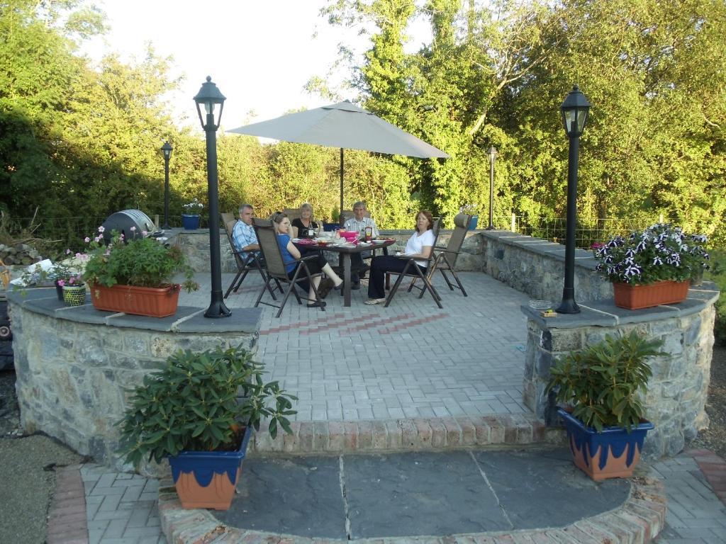 Bunratty Arms B&B Экстерьер фото